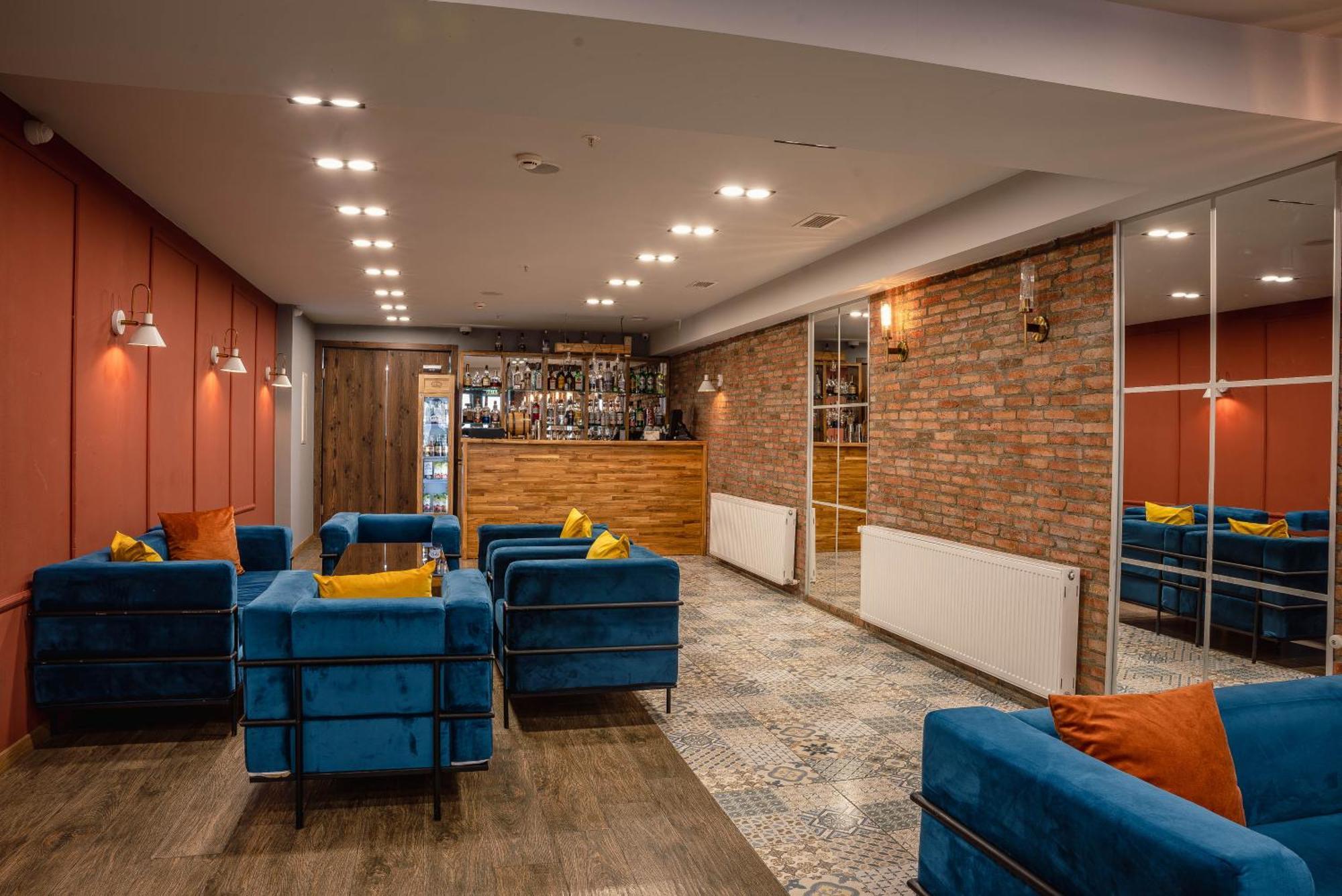 Gudauri Inn 외부 사진 The lounge at the airport