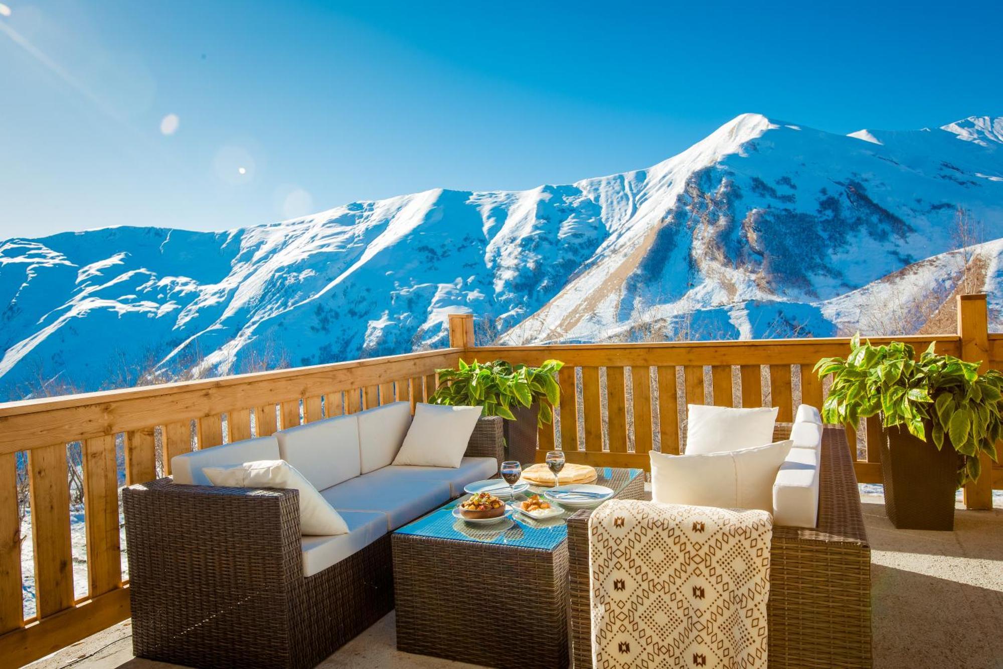 Gudauri Inn 외부 사진 Terrace at the Hotel