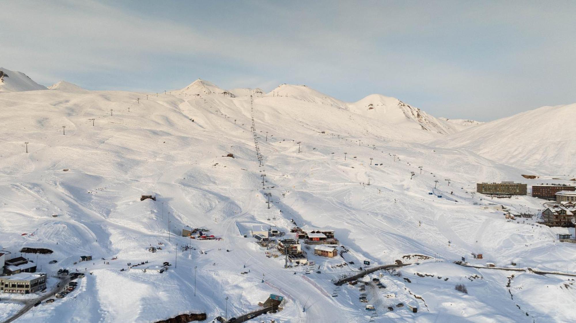 Gudauri Inn 외부 사진 The ski resort of Val Thorens